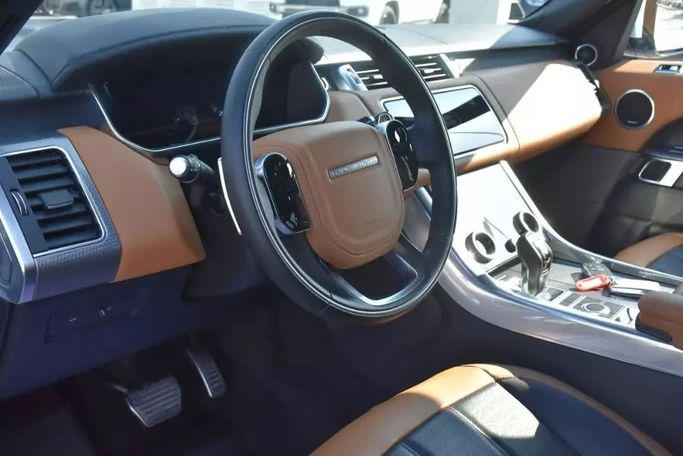 Used Land Rover Range Rover Sport P525 II Facelift, 5.0 l, 2020 in Sharjah by Alfaris Used Cars, White color. Other | AUTO.AE
