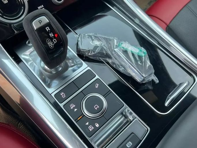 Used Land Rover Range Rover Sport P400 MHEV II Facelift, 3.0 l, 2020 in Sharjah by Alfaris Used Cars, Black color. Other | AUTO.AE