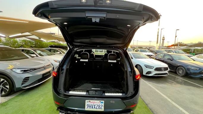 Used Land Rover Range Rover Sport P530 III, 4.4 l, 2023 in Sharjah by Ali Abood Used Cars, Blue color. American Specs | AUTO.AE