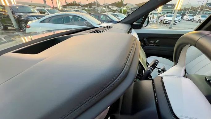 Used Land Rover Range Rover Sport P530 III, 4.4 l, 2023 in Sharjah by Ali Abood Used Cars, Blue color. American Specs | AUTO.AE