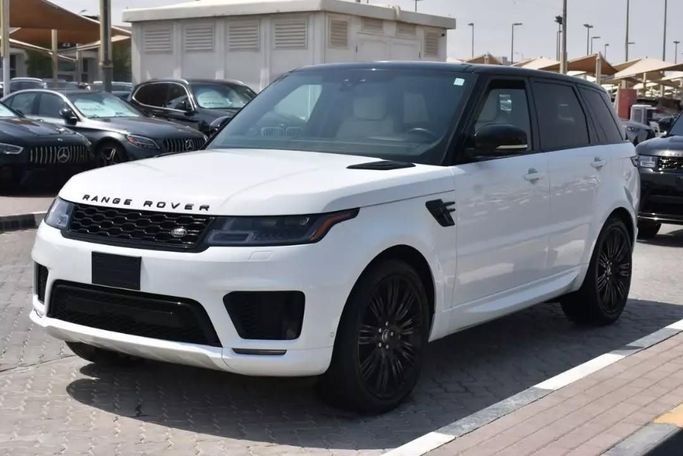 Подержанный Land Rover Range Rover Sport P525 II Рестайлинг, 5.0 л, 2022 в Шардже от Alfaris Used Cars Белый цвет. Other | AUTO.AE