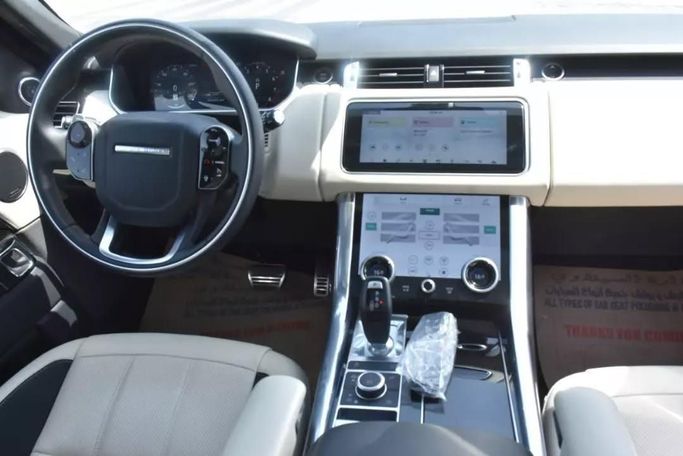 Подержанный Land Rover Range Rover Sport P525 II Рестайлинг, 5.0 л, 2022 в Шардже от Alfaris Used Cars Белый цвет. Other | AUTO.AE