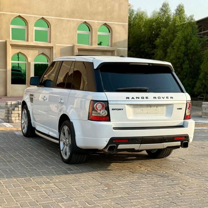 Подержанный Land Rover Range Rover Sport P300 I Рестайлинг, 5.0 л, 2012 в Шардже от Sarmad Cars Белый цвет. Other | AUTO.AE