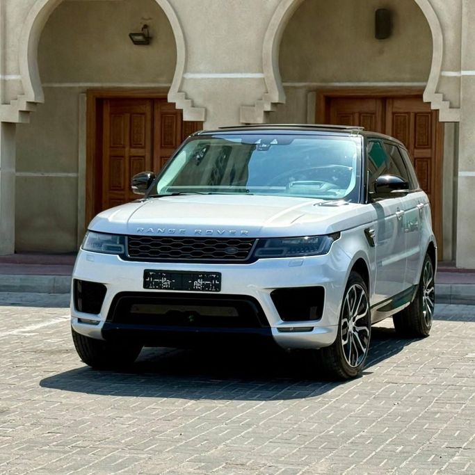 Подержанный Land Rover Range Rover Sport P340 II Рестайлинг, 3.0 л, 2018 в Шардже от Sarmad Cars Белый цвет. Other | AUTO.AE
