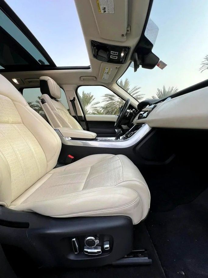 Used Land Rover Range Rover Sport P380 II Facelift, 3.0 l, 2019 in Sharjah by Rebou Alfakhama, White color. American Specs | AUTO.AE