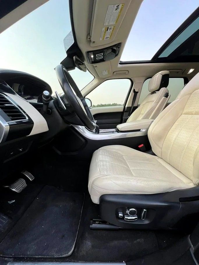 Used Land Rover Range Rover Sport P380 II Facelift, 3.0 l, 2019 in Sharjah by Rebou Alfakhama, White color. American Specs | AUTO.AE