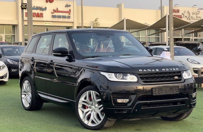 Подержанный Land Rover Range Rover Sport P380 II, 3.0 л, 2014 в Шардже от Badar Used Cars Черный цвет.  | AUTO.AE