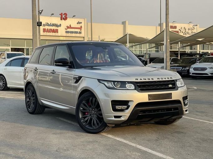 Подержанный Land Rover Range Rover Sport P380 II, 3.0 л, 2016 в Шардже от Badar Used Cars Серебристый цвет.  | AUTO.AE