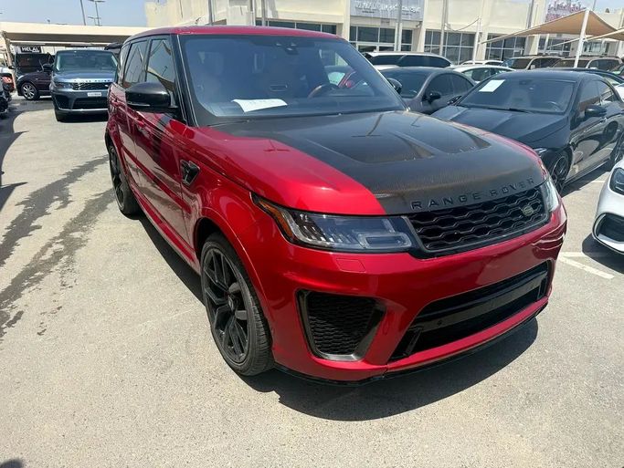 مستعملة Land Rover Range Rover Sport SVR II (L494) Facelift, 5.0 l, 2020 في في الشارقة من alhadithy motors، اللون أحمر.  | AUTO.AE | إعلان #260811