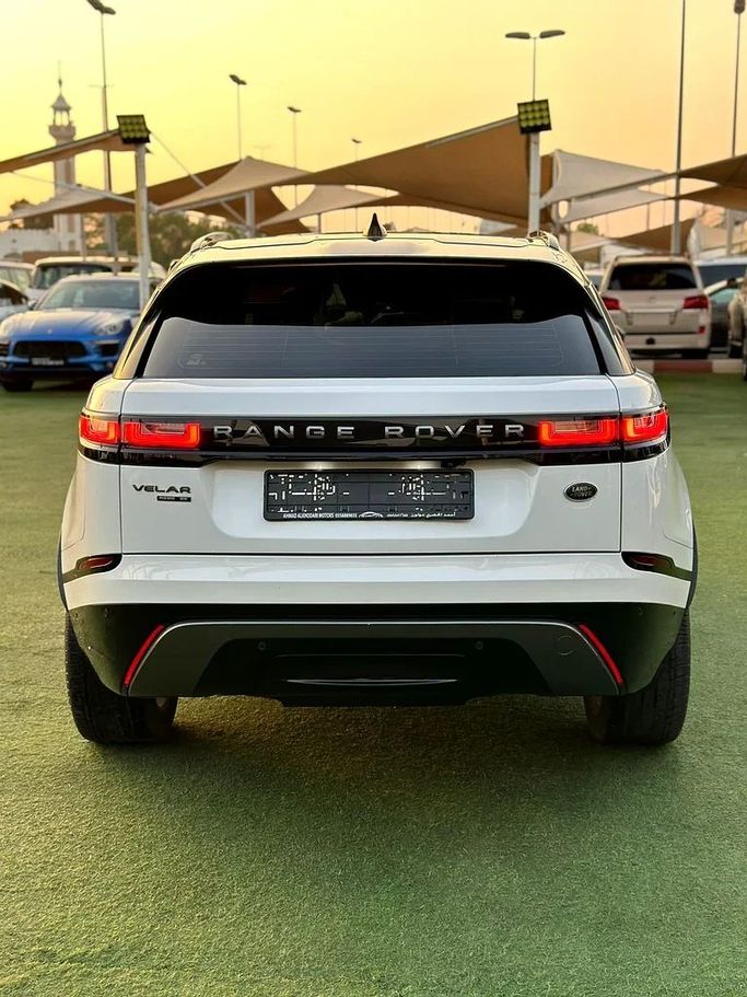 Подержанный Land Rover Range Rover Velar P250 I, 2.0 л, 2020 в Шардже от Ahmad alkhodari Motors Белый цвет. GCC | AUTO.AE