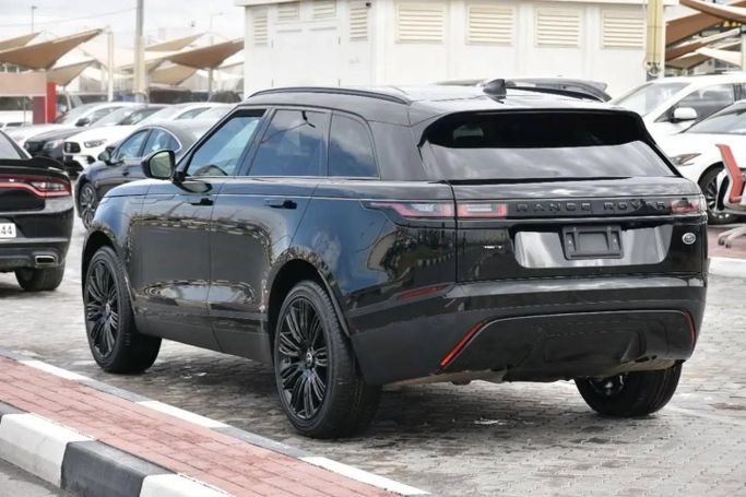Used Land Rover Range Rover Velar P250 I, 2.0 l, 2018 in Sharjah by Alfaris Used Cars, Black color. Other | AUTO.AE