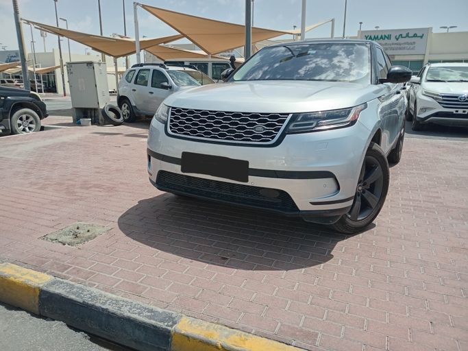 Подержанный Land Rover Range Rover Velar P250 I, 2.0 л, 2019 в Шардже от Yamani Used Cars Trading LLC Серебристый цвет. Американская | AUTO.AE | Объявление #267138