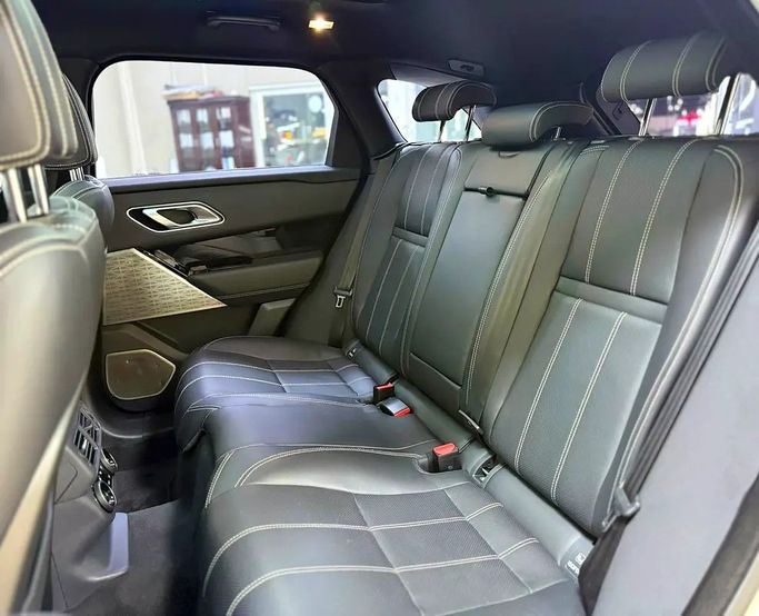 Used Land Rover Range Rover Velar P250 I, 2.0 l, 2020 in UAE, Sharjah by Speedcars, Silver color. GCC Specs | AUTO.AE | Listing #295654 — photo 13 of 18
