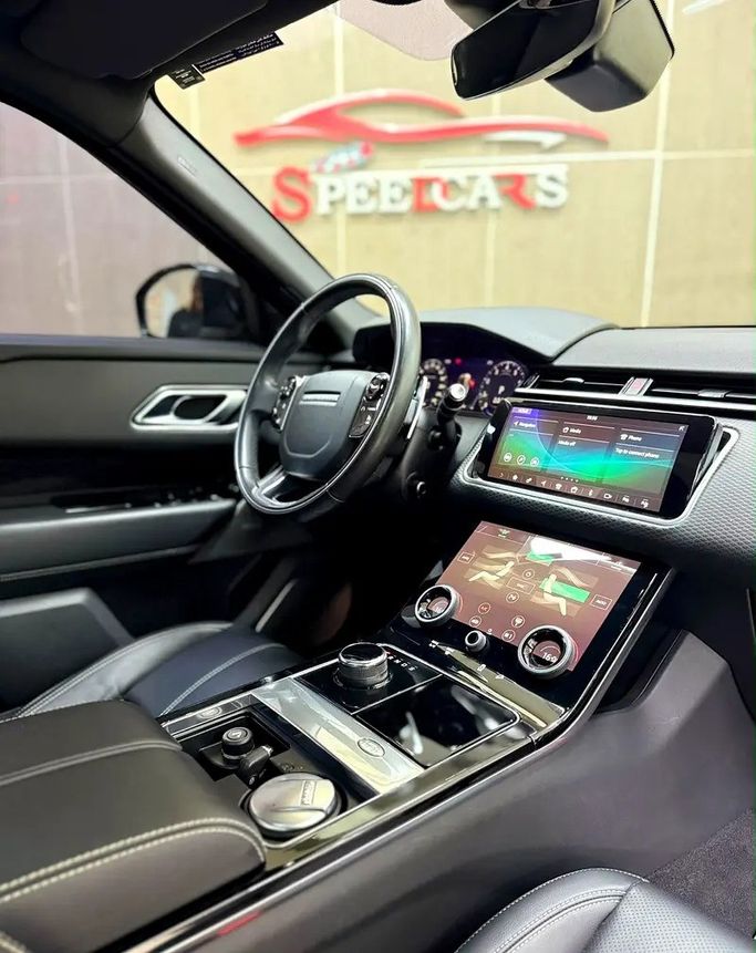 Used Land Rover Range Rover Velar P250 I, 2.0 l, 2020 in UAE, Sharjah by Speedcars, Silver color. GCC Specs | AUTO.AE | Listing #295654 — photo 14 of 18