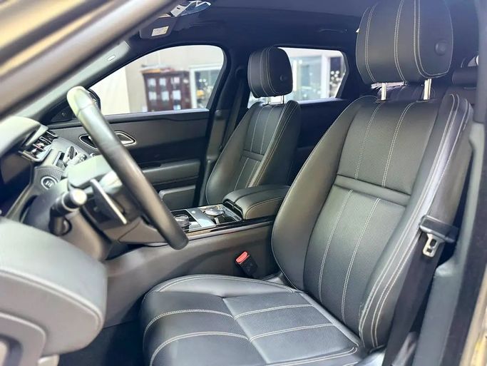 Used Land Rover Range Rover Velar P250 I, 2.0 l, 2020 in UAE, Sharjah by Speedcars, Silver color. GCC Specs | AUTO.AE | Listing #295654 — photo 15 of 18