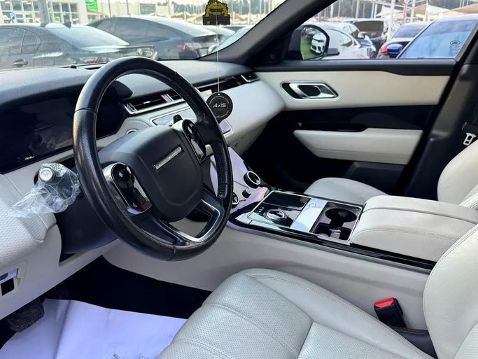 Подержанный Land Rover Range Rover Velar P250 I, 2.0 л, 2018 в ОАЭ, Шарджа от Rebou Alfakhama Черный цвет. GCC | AUTO.AE | Объявление #295801 — фото 10 из 10