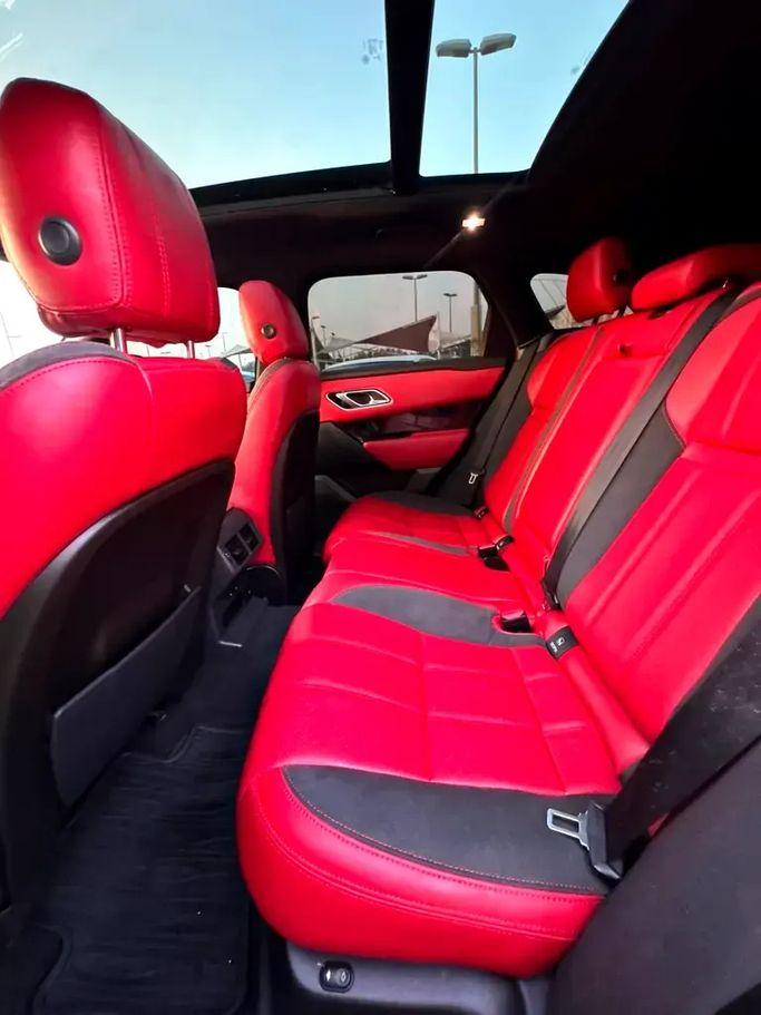 Подержанный Land Rover Range Rover Velar P250 I, 2.0 л, 2020 в ОАЭ, Шарджа от Rebou Alfakhama Белый цвет. Американская | AUTO.AE | Объявление #295806 — фото 13 из 15