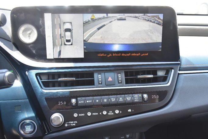 Новый Lexus ES 350 VII Рестайлинг, 3.5 л, 2023 в Шардже от Alfaris Used Cars Синий цвет. Other | AUTO.AE