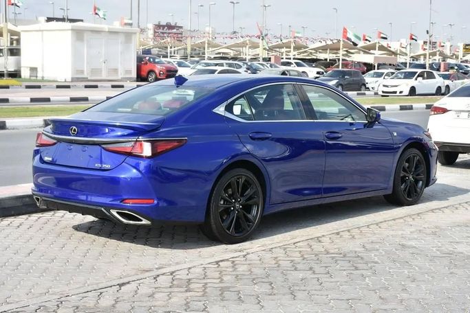 Подержанный Lexus ES 350 VII Рестайлинг, 3.5 л, 2021 в Шардже от Alfaris Used Cars Синий цвет. Other | AUTO.AE