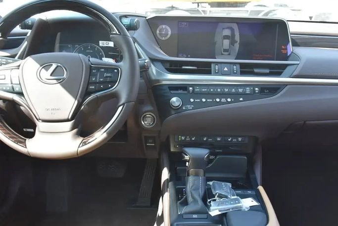 Новый Lexus ES 350 VII Рестайлинг, 3.5 л, 2021 в Шардже от Alfaris Used Cars Белый цвет. Other | AUTO.AE