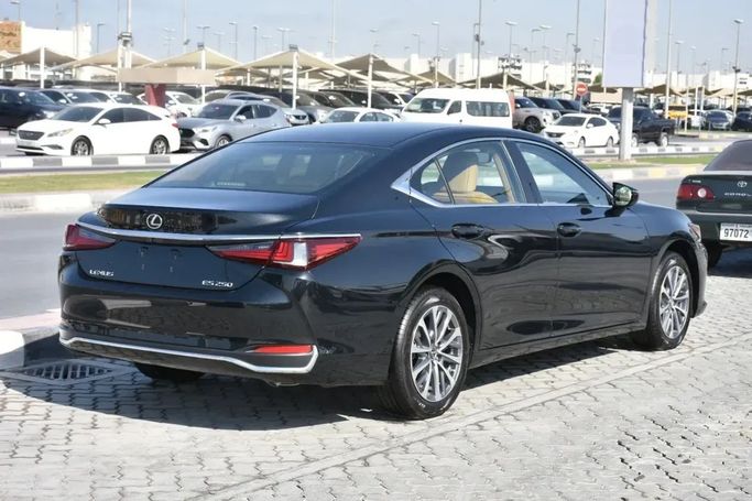 New Lexus ES 250 VII Facelift, 2.5 l, 2024 in Sharjah by Alfaris Used Cars, Black color. GCC Specs | AUTO.AE