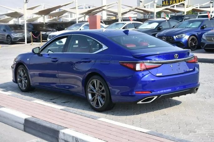 Used Lexus ES 350 VII, 3.5 l, 2019 in Sharjah by Alfaris Used Cars, Blue color. Other | AUTO.AE