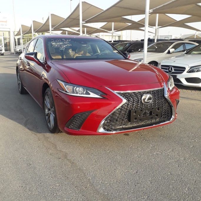 Used Lexus ES 350 VII, 3.5 l, 2019 in Sharjah by Badar Used Cars, Red color.  | AUTO.AE