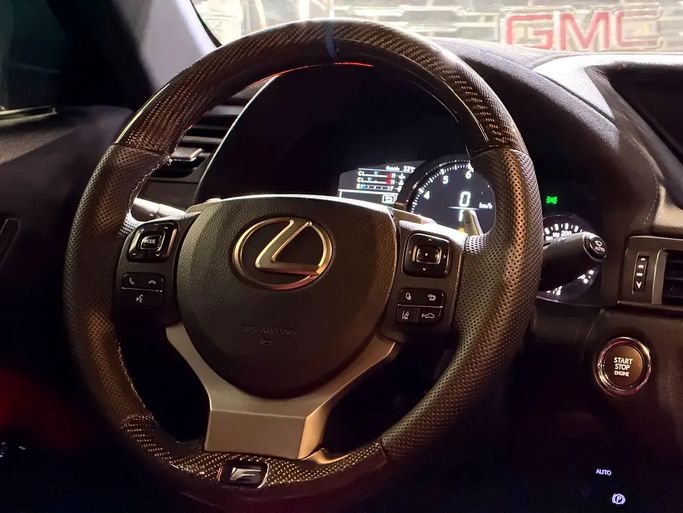 Подержанный Lexus GS F, 5.0 л, 2016 в ОАЭ, Шарджа от Rebou Alfakhama Белый цвет. GCC | AUTO.AE | Объявление #295799 — фото 16 из 20