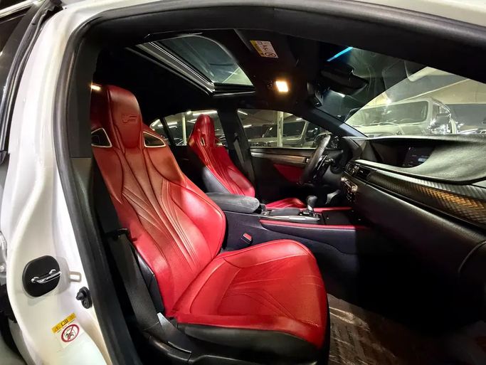 Подержанный Lexus GS F, 5.0 л, 2016 в ОАЭ, Шарджа от Rebou Alfakhama Белый цвет. GCC | AUTO.AE | Объявление #295799 — фото 17 из 20