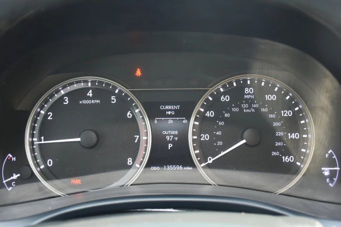 Подержанный Lexus GS 350 IV, 3.5 л, 2015 в Шардже от Alfaris Used Cars Серебристый цвет. Other | AUTO.AE