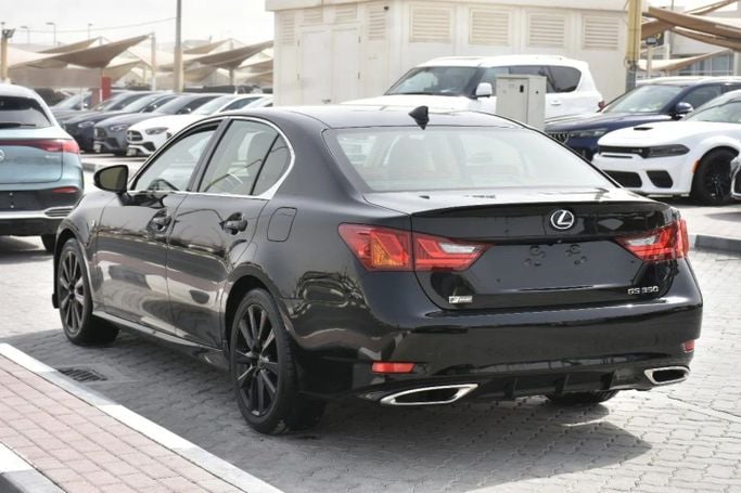 Подержанный Lexus GS 350 IV, 3.5 л, 2015 в Шардже от Alfaris Used Cars Черный цвет. Other | AUTO.AE
