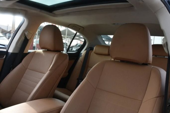 Подержанный Lexus GS 350 IV Рестайлинг, 3.5 л, 2018 в Шардже от Alfaris Used Cars Черный цвет. Other | AUTO.AE