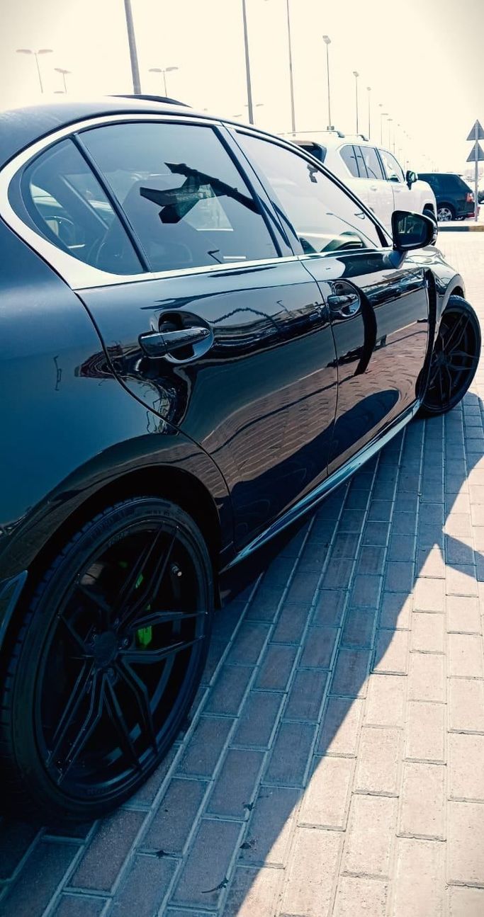 Подержанный Lexus GS 350 IV Рестайлинг, 3.5 л, 2016 в Шардже от Mohammad Al Hamadani Used Cars Черный цвет. Other | AUTO.AE