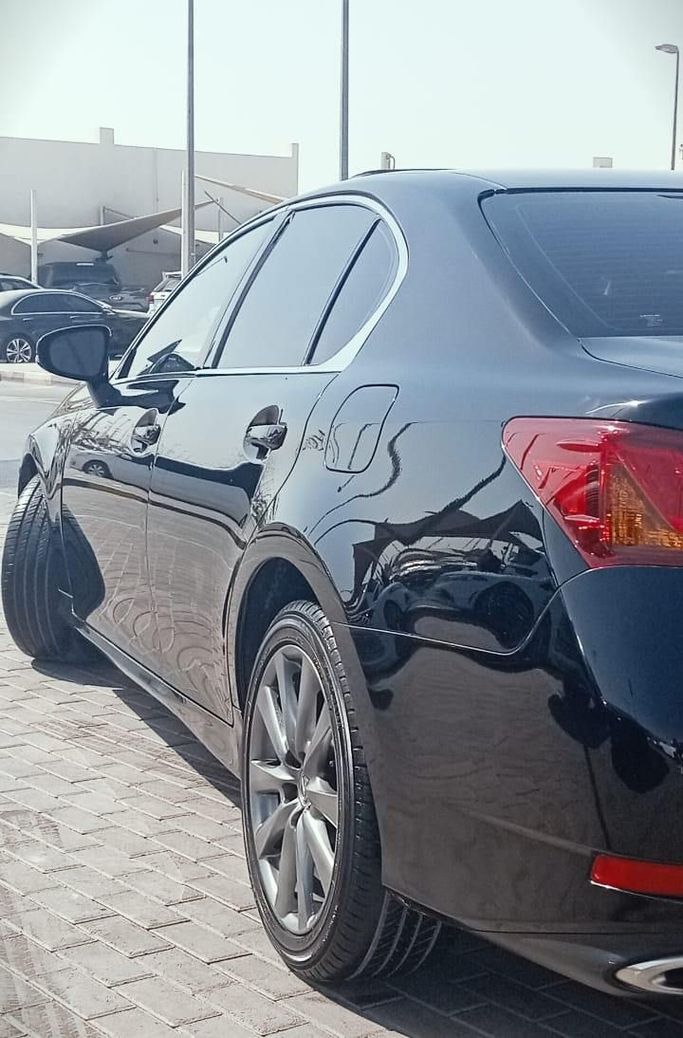 Подержанный Lexus GS 350 IV, 3.5 л, 2014 в Шардже от Mohammad Al Hamadani Used Cars Черный цвет. Other | AUTO.AE