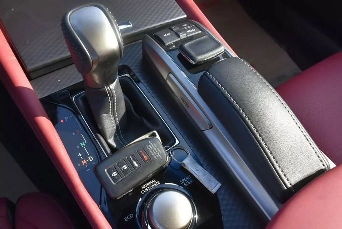 Подержанный Lexus GS 350 IV Рестайлинг, 3.5 л, 2020 в Шардже от Alfaris Used Cars Черный цвет. Other | AUTO.AE