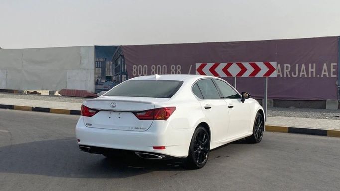 Подержанный Lexus GS 350 IV, 3.5 л, 2015 в Шардже от Halla Cars Белый цвет. Японская | AUTO.AE