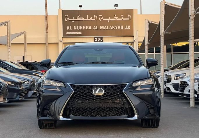 Подержанный Lexus GS 350 IV Рестайлинг, 3.5 л, 2019 в Шардже от Al Nukhba Al Malakyah Used Cars Серый цвет. Американская | AUTO.AE
