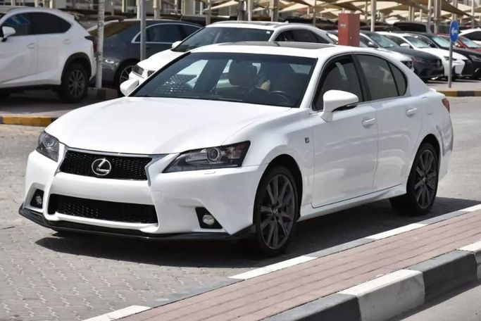 Подержанный Lexus GS 350 IV, 3.5 л, 2015 в Шардже от Alfaris Used Cars Белый цвет. Other | AUTO.AE