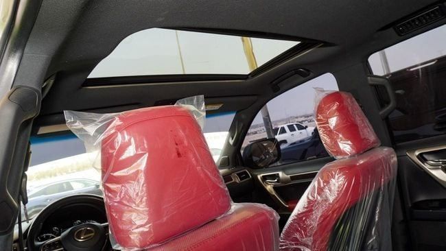 Подержанный Lexus GX 460 II Рестайлинг 2, 4.6 л, 2021 в Шардже от Abo Saif Золотистый цвет. GCC | AUTO.AE