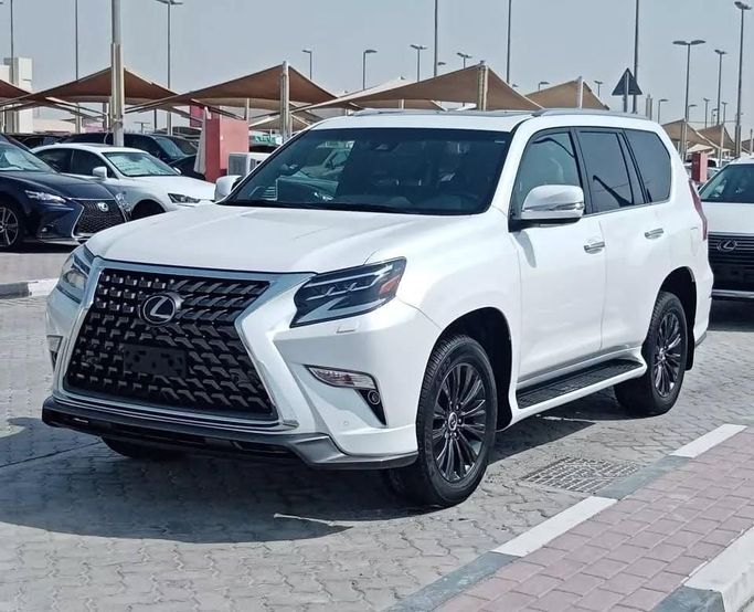 Used Lexus GX 460 II Facelift 2, 4.6 l, 2020 in Sharjah by Alfaris Used Cars, White color. Other | AUTO.AE