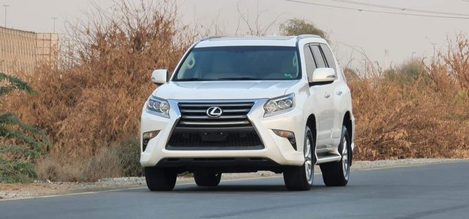مستعملة Lexus GX 460 فيس ليفت الثاني, 4.6 l, 2016 في في الشارقة من Ramin Nemati، اللون أبيض. المواصفات الأمريكية | AUTO.AE | إعلان #257336