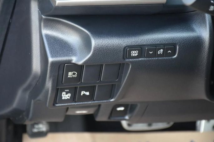 Used Lexus IS 350 III Facelift, 3.5 l, 2020 in Sharjah by Alfaris Used Cars, Black color. Other | AUTO.AE