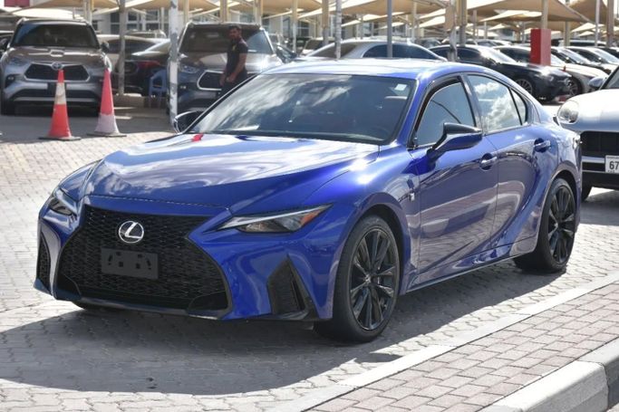 Подержанный Lexus IS 350 III Рестайлинг 2, 3.5 л, 2022 в Шардже от Alfaris Used Cars Синий цвет. Other | AUTO.AE