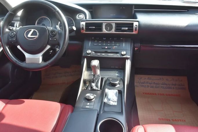 Used Lexus IS 300 III, 3.5 l, 2016 in Sharjah by Alfaris Used Cars, White color. Other | AUTO.AE