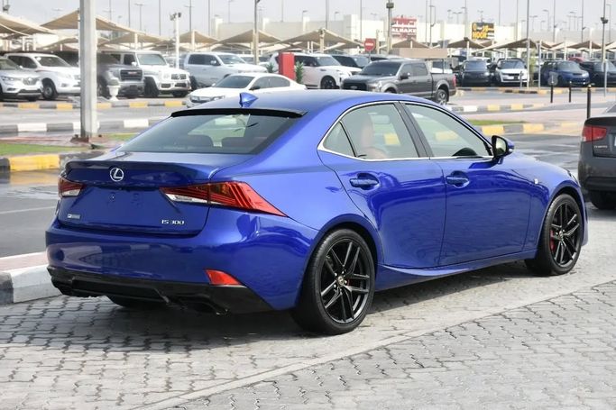 Подержанный Lexus IS 300 III Рестайлинг, 3.5 л, 2018 в Шардже от Alfaris Used Cars Синий цвет. Other | AUTO.AE