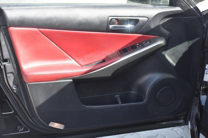 Used Lexus IS 300 III, 3.5 l, 2016 in Sharjah by Alfaris Used Cars, Black color. Other | AUTO.AE