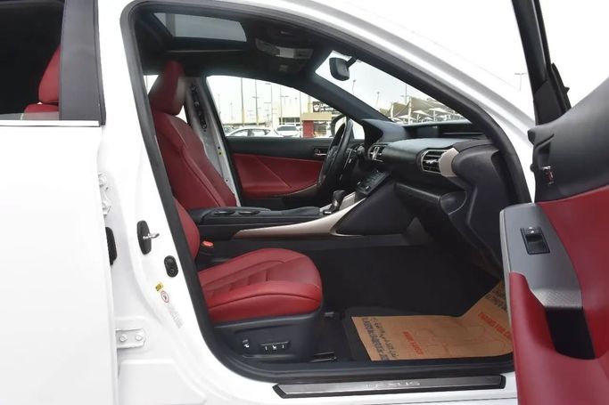 Used Lexus IS 250 III, 2.5 l, 2015 in Sharjah by Alfaris Used Cars, White color. Other | AUTO.AE