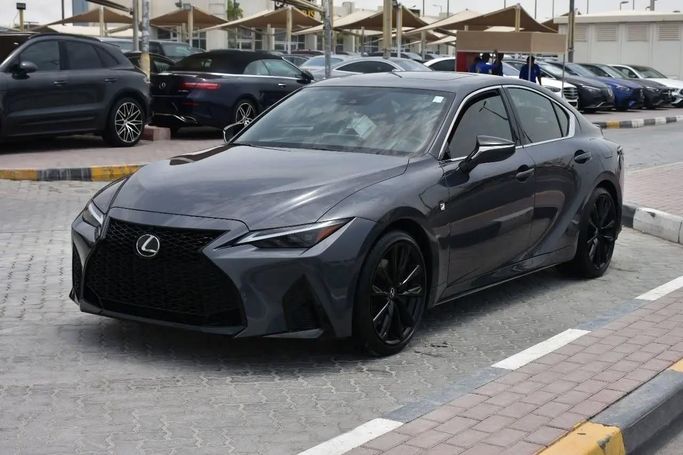 Подержанный Lexus IS 350 III Рестайлинг 2, 3.5 л, 2022 в Шардже от Alfaris Used Cars Серый цвет. Other | AUTO.AE