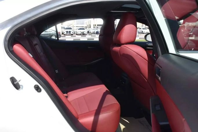 Used Lexus IS 300 III Facelift, 3.5 l, 2019 in Sharjah by Alfaris Used Cars, White color. Other | AUTO.AE