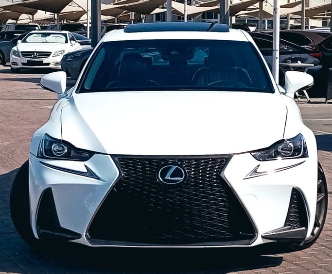 Used Lexus IS 350 III Facelift, 3.5 l, 2017 in Sharjah by Mohammad Al Hamadani Used Cars, White color. American Specs | AUTO.AE
